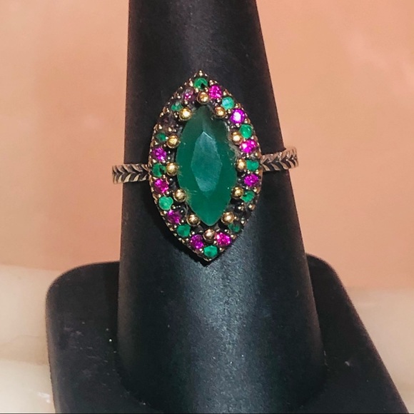 🌺Beautiful Emerald & Ruby GP/925 Marquise Ring! - Picture 2 of 13